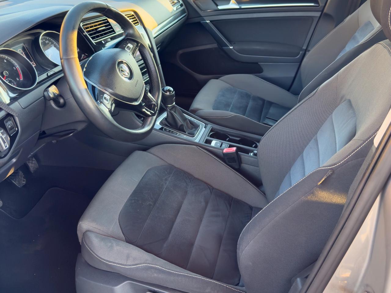 Volkswagen Golf 1.6 TDI 5p. Highline BlueMotion Technology - 2013