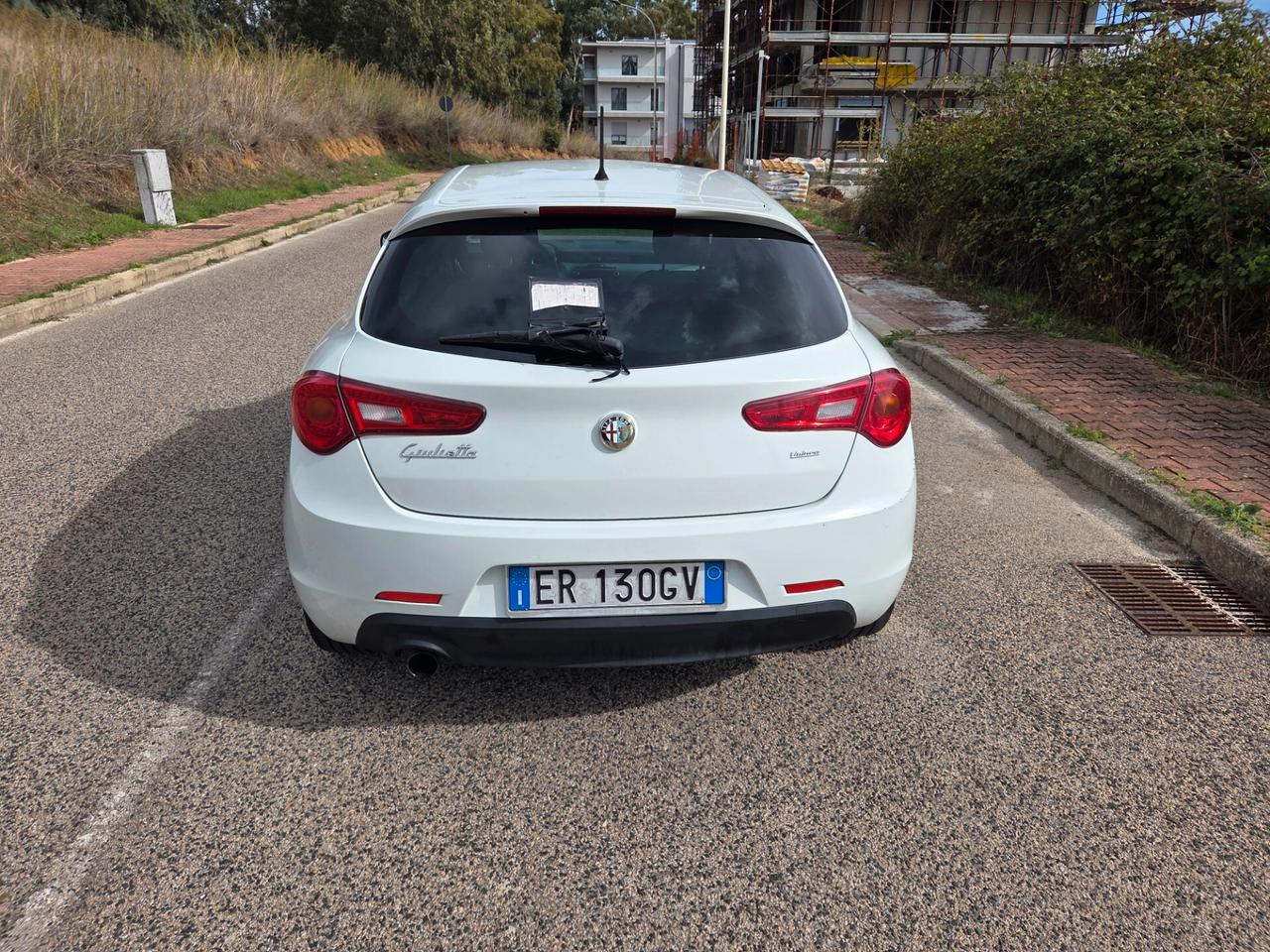 Alfa Romeo Giulietta 1.6 JTDm-2 105 CV Exclusive 2013