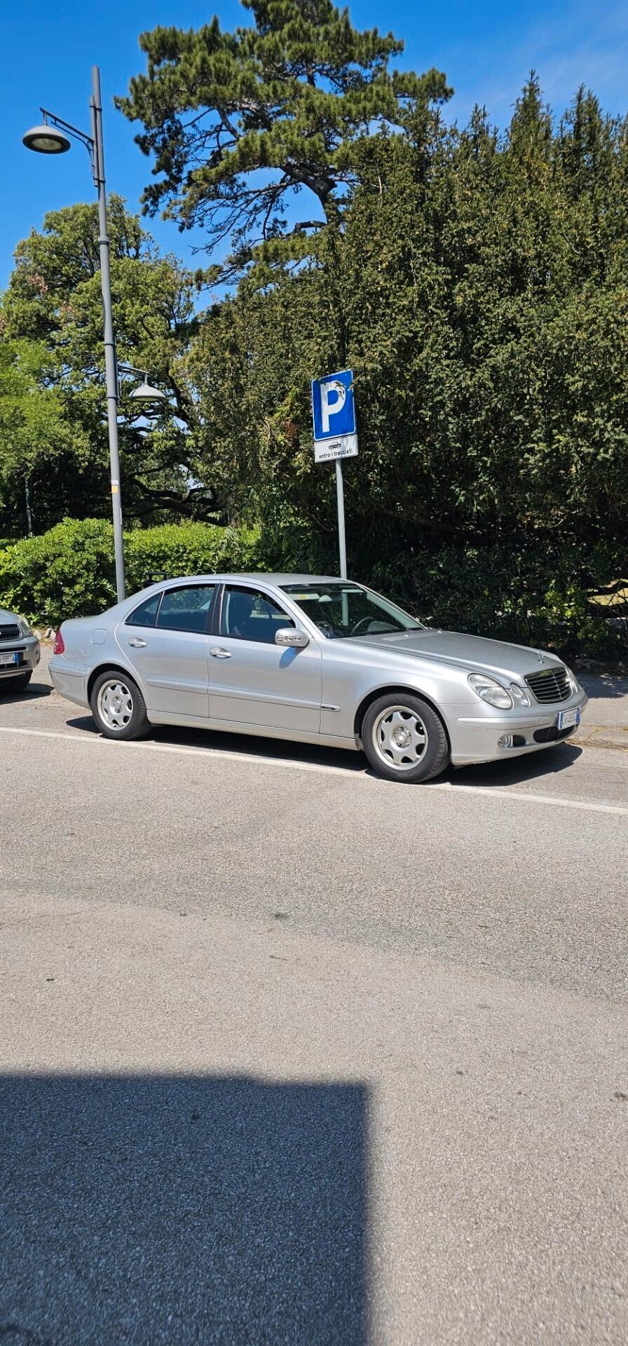 Mercedes-benz E 270 177CV - Da Vetrina