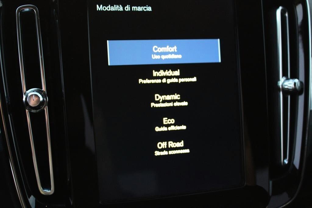 VOLVO XC40 D3 Geartronic 150 CV *Camera *Carplay