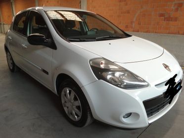 Renault Clio 1.5 TDCI 5PORTE ok Neo