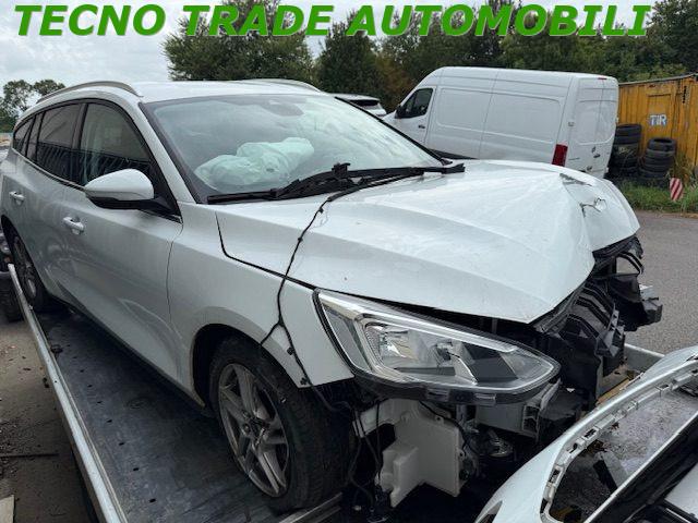 FORD Focus 1.5 TDCi 120 CV INCIDENTATA