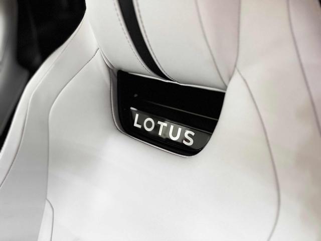 LOTUS Emira V6 Supercharged First Edition LSD