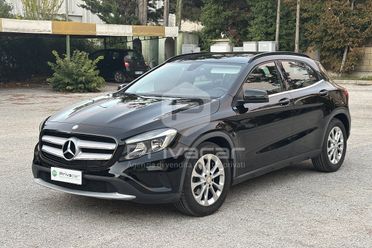 MERCEDES GLA 180 d Business