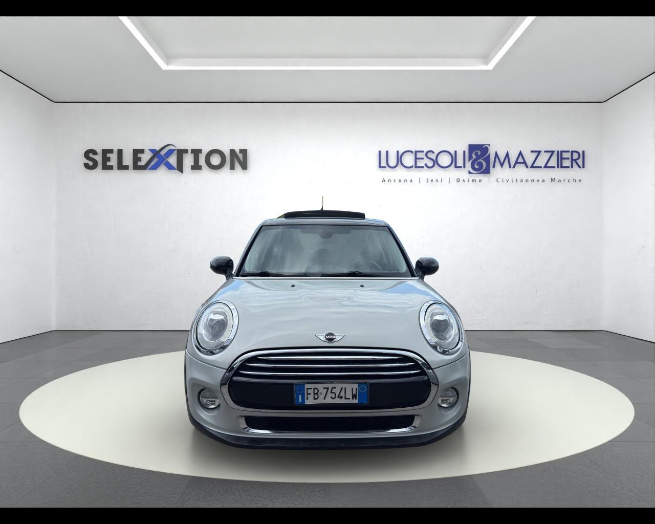 MINI Mini 5 porte (F55) - Mini 1.5 Cooper D Business 5 porte