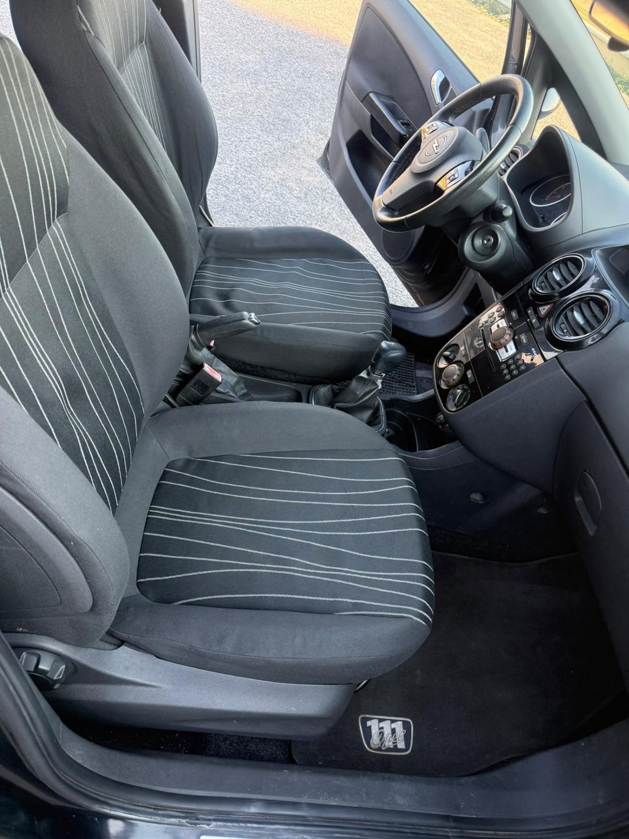 Opel Corsa 1.0 12V 5 porte Club