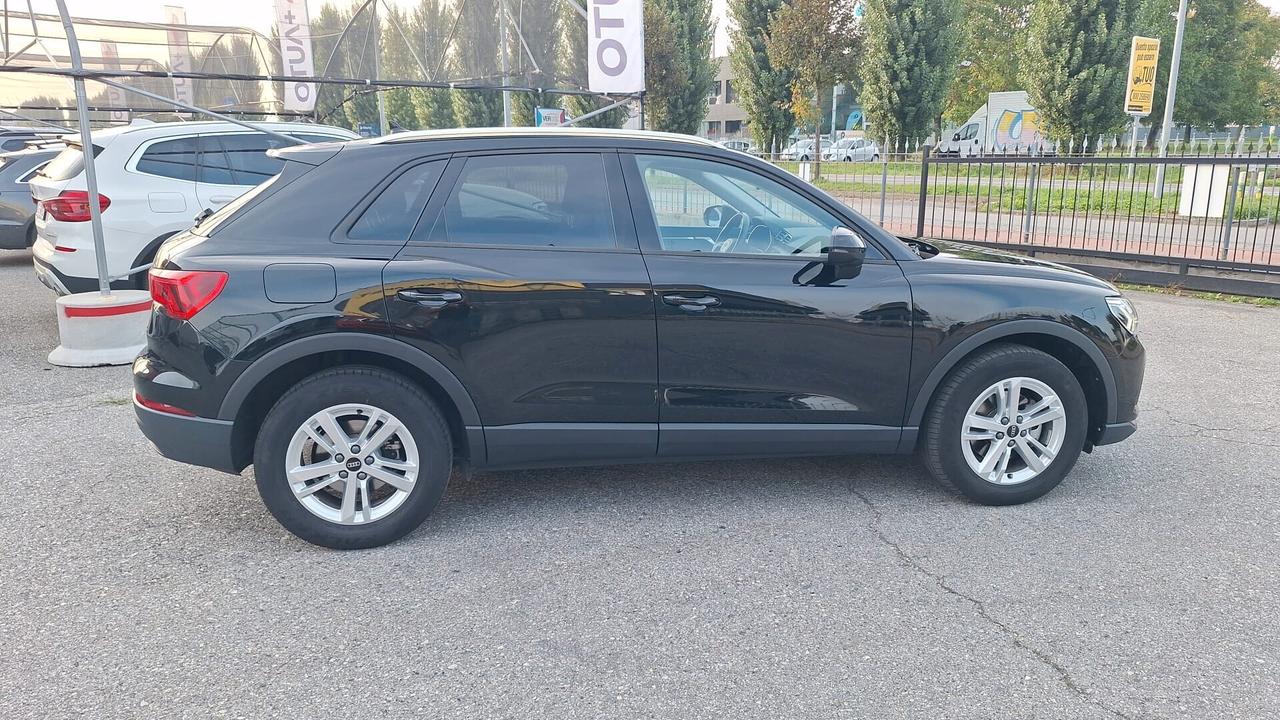 Audi Q3 35 TDI S tronic Business UNICO PROPRIETARIO!!!