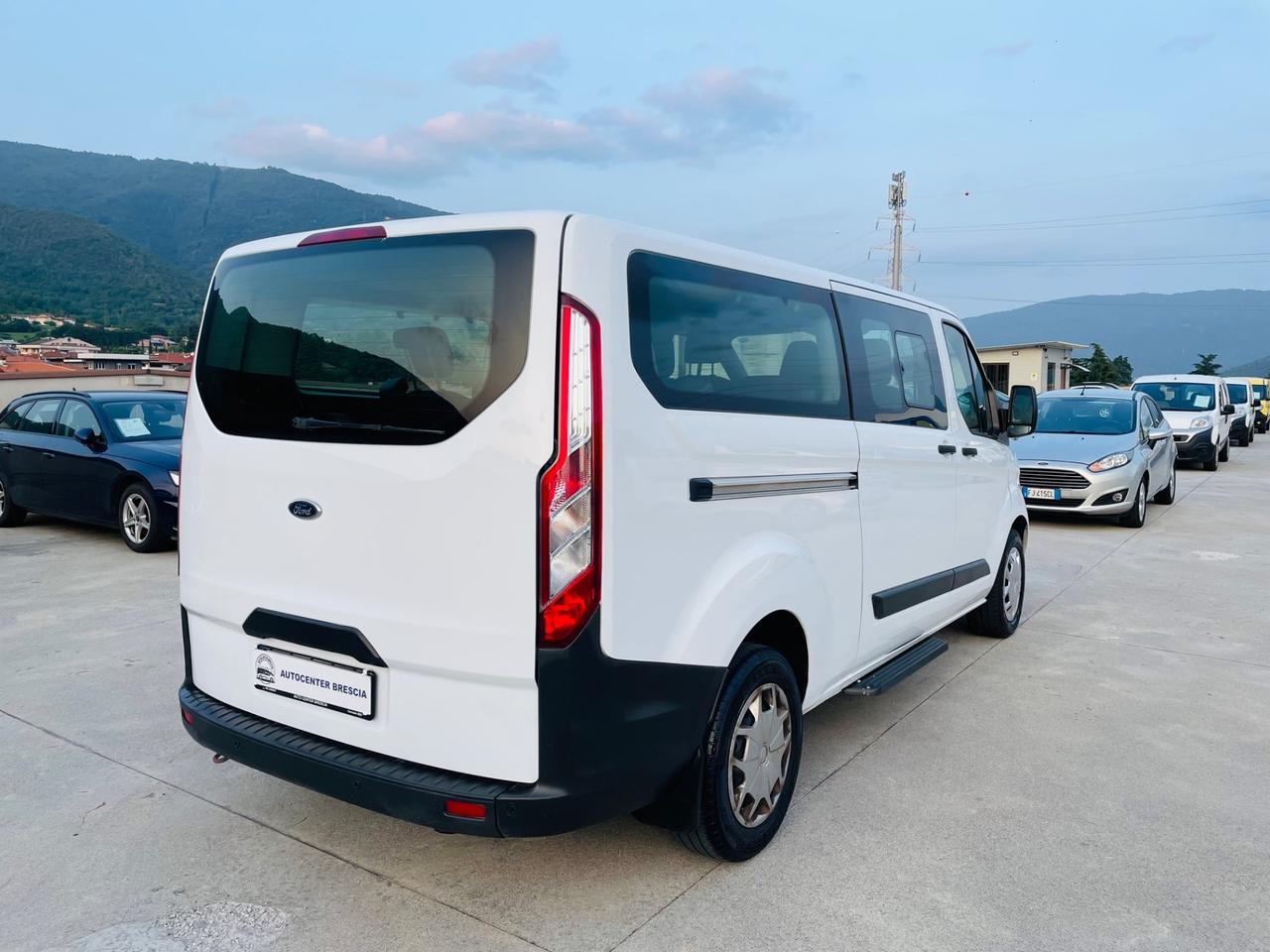 FORD TRANSIT CUSTOM 310 TITANIUM 9 POSTI 1Proprietario Euro6B
