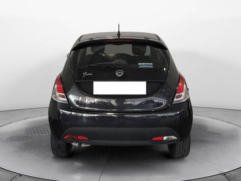 Lancia Ypsilon 5 Porte 1.2 Ecochic Silver