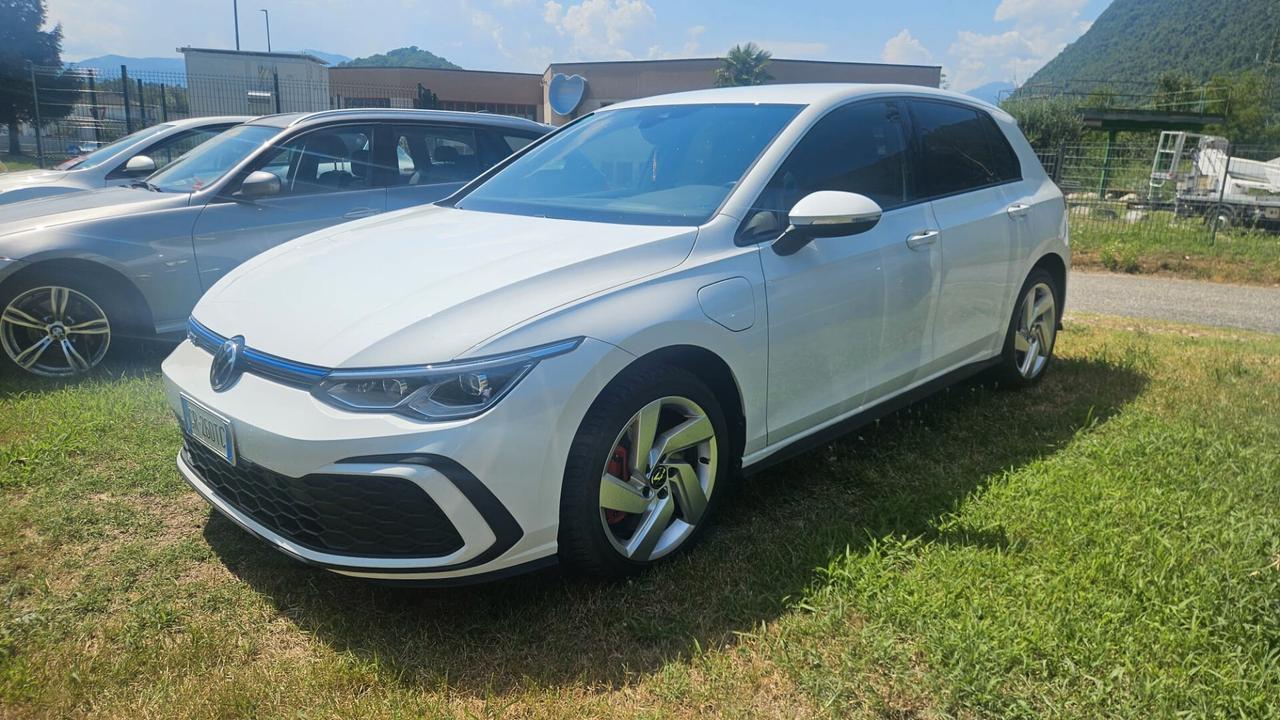 Volkswagen Golf GTE