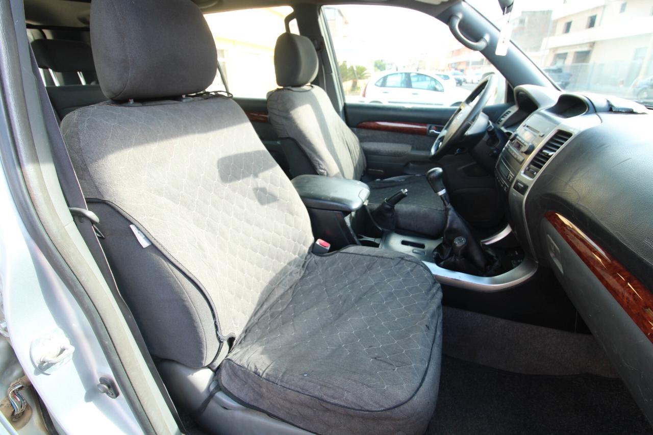 Toyota Land Cruiser 3.0 D-4D 16V cat 5 porte Sol