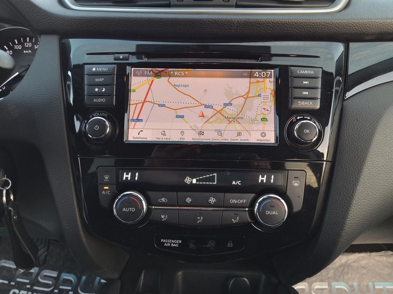 Nissan Qashqai BUSINESS 1.5 dCi 115cv NAV+RETROCAM. - 2020