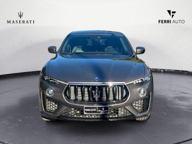 MASERATI Levante 3.0 4WD 430CV Gransport