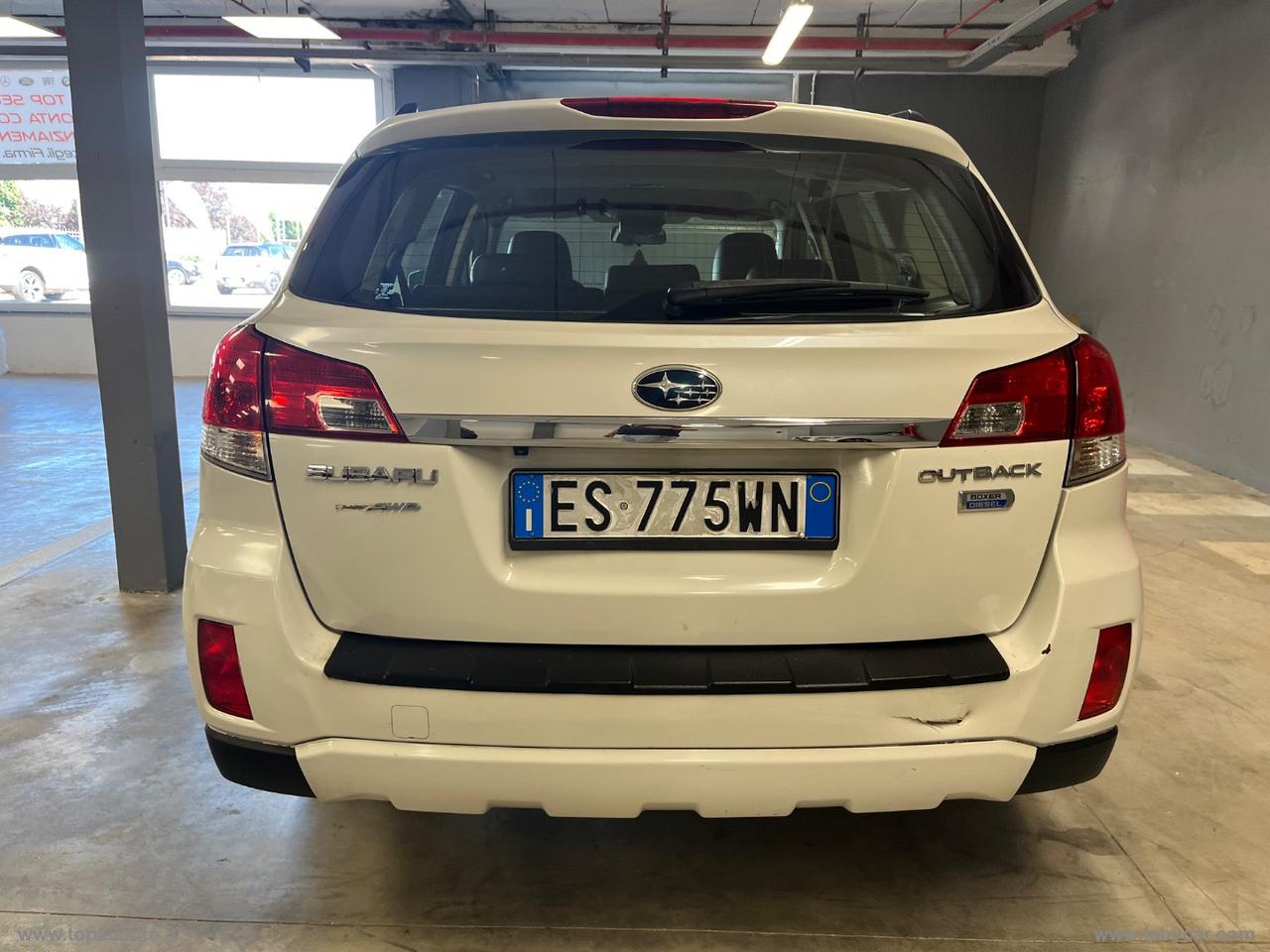 SUBARU Outback 2.0D CVT Exclusive|INTERNI IN PELLE|TETTO PANORAMICO