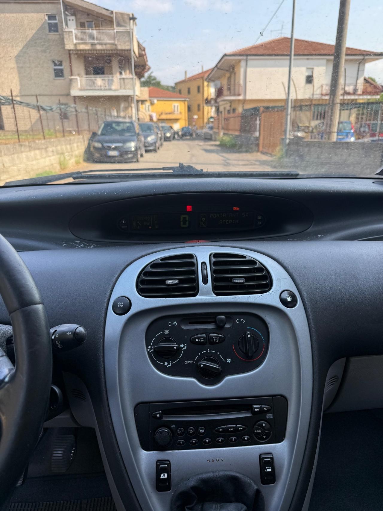 Citroen Xsara Picasso BENZINA-GPL