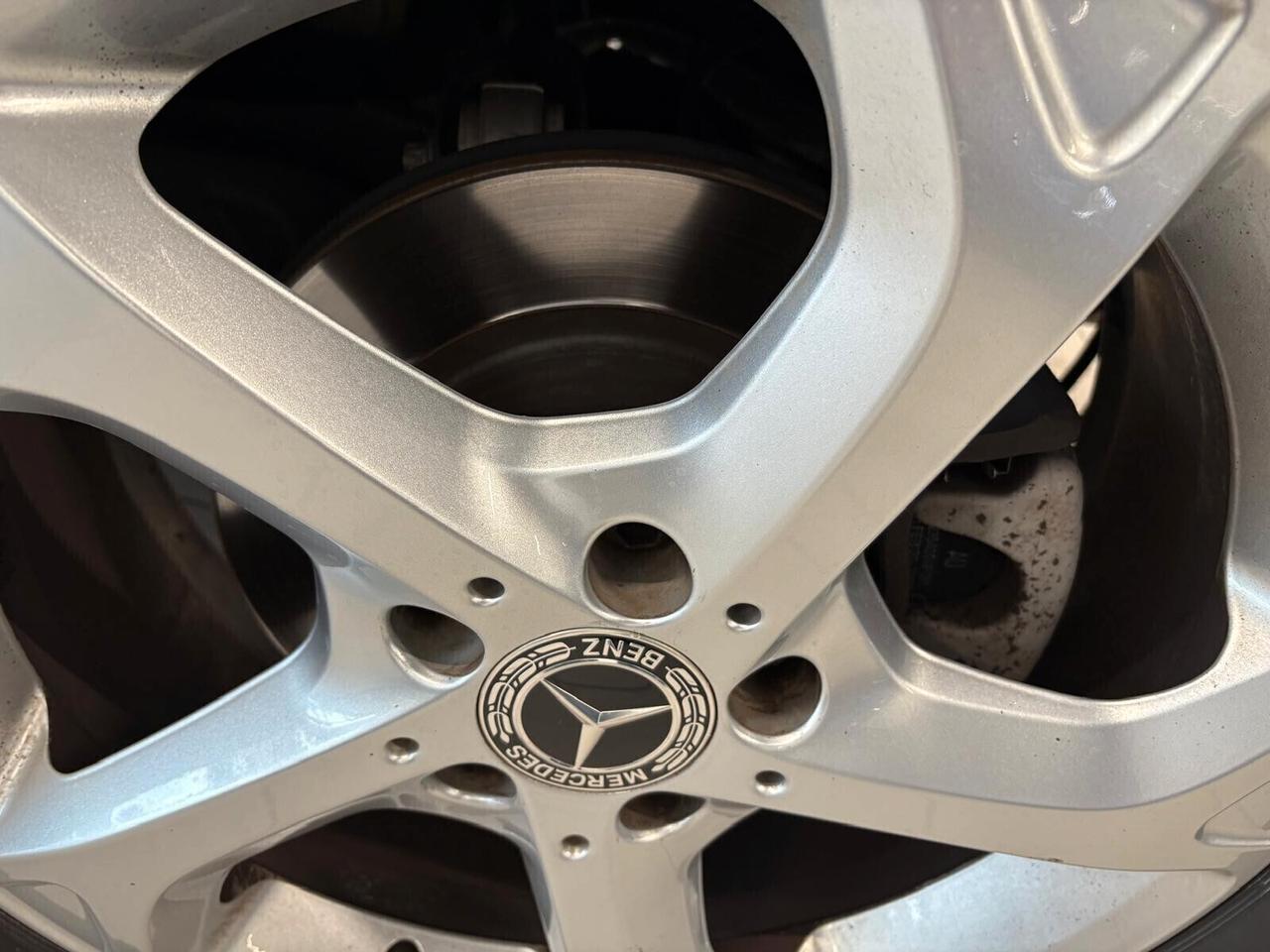 Mercedes-benz GLA 200 d SPORT Automatic