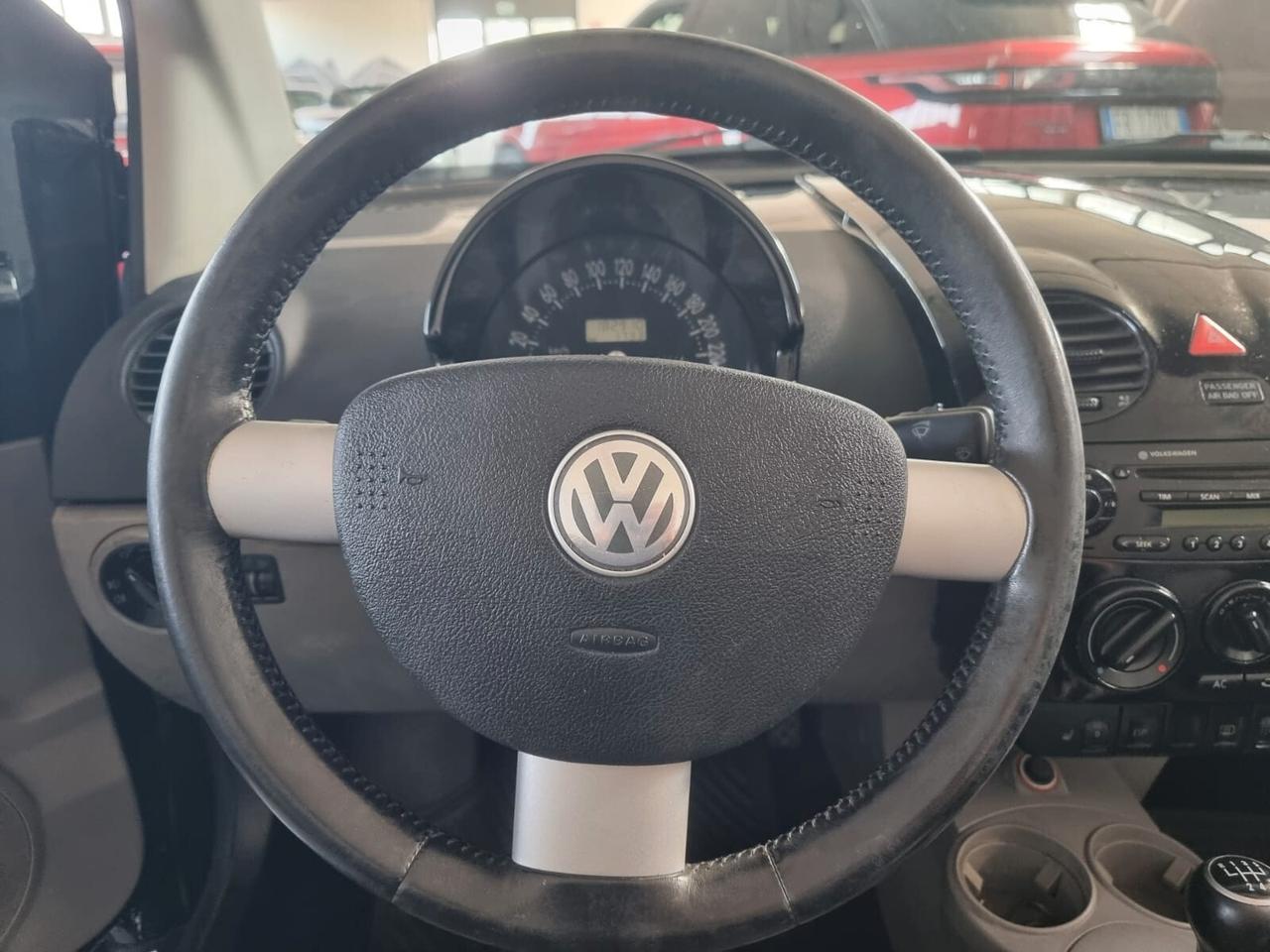 Volkswagen New Beetle 1.9 TDI 101 CV Cabrio