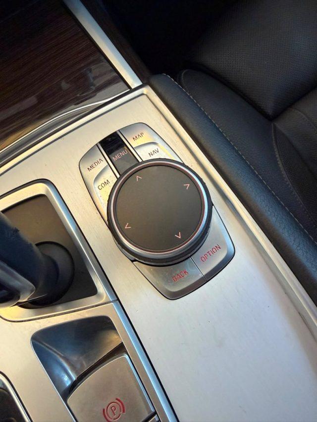 BMW 730 d xDrive Eccelsa //PELLE/NAVI//BLUETOOTH//
