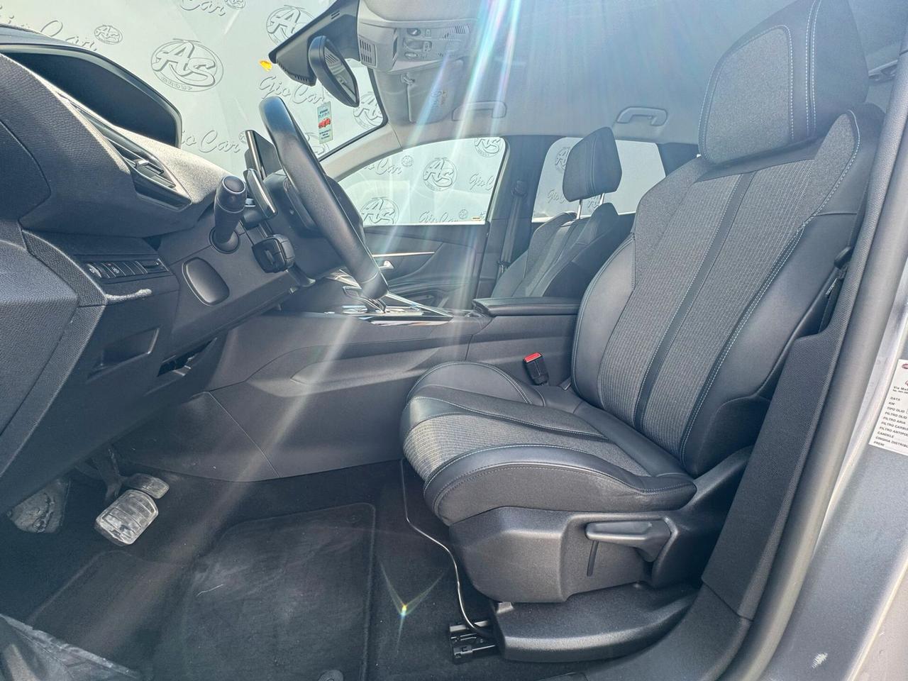 Peugeot 3008 1.5 BlueHDi 130cv S&S EAT8 Allure Navi Camera Autom.