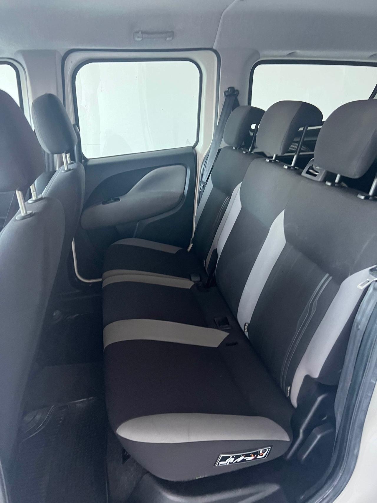 FIAT DOBLO' 1.6 MULTIJET 105 CV LOUNGE MAX