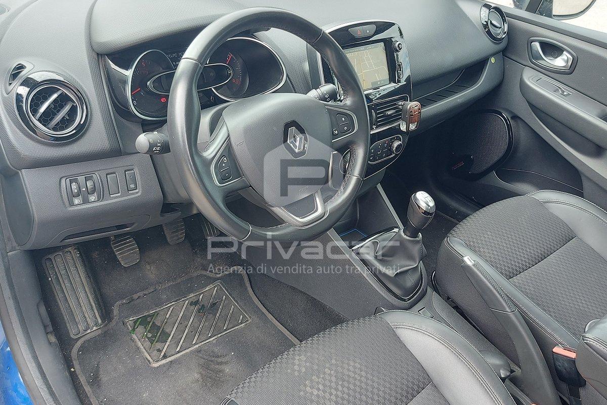 RENAULT Clio dCi 8V 75 CV 5 porte Moschino Intens