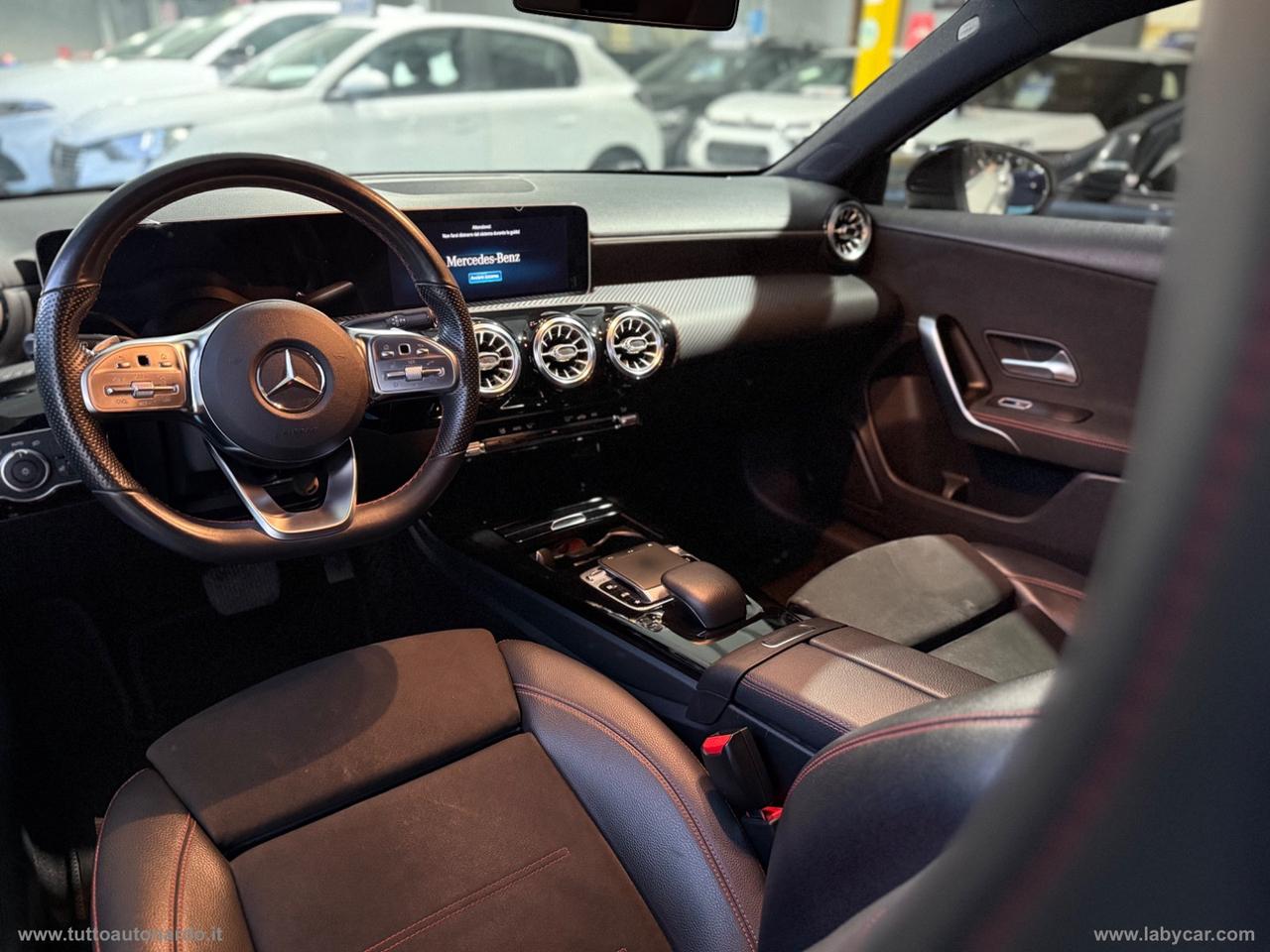 MERCEDES-BENZ A 180 d Automatic Premium