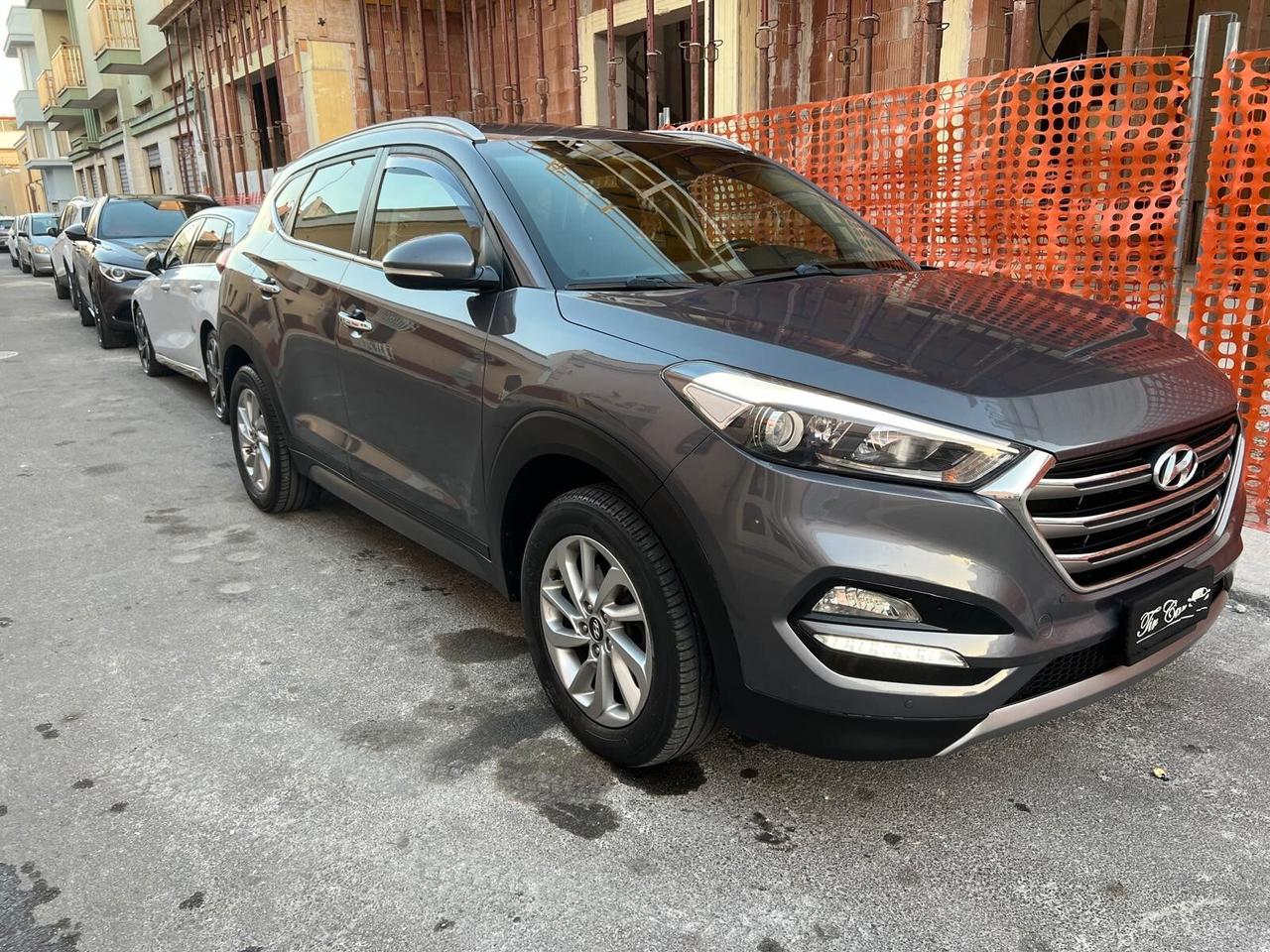 HYUNDAI TUCSON X-POSSIBLE 1.7 CRDI 116CV NAVI CAM CRUISE ANNO 2016