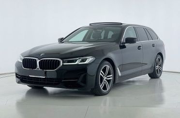 BMW Serie 5 520d 48V Touring Luxury