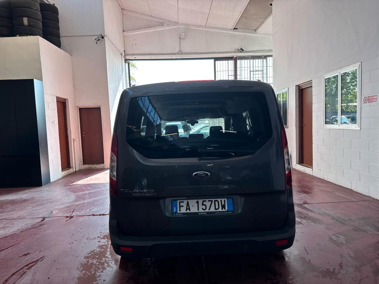 Ford Tourneo Connect 7POSTI 1.6 EcoBoost aut. Plus