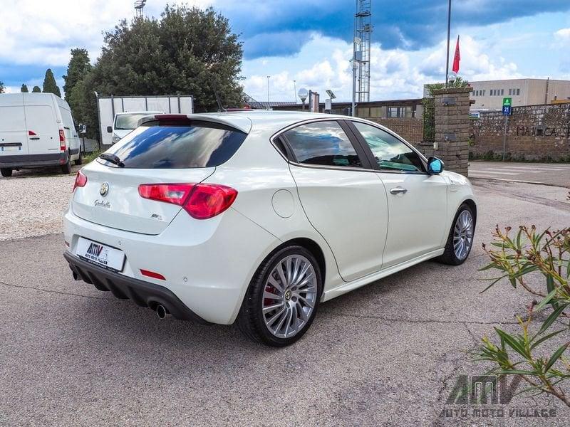 Alfa Romeo Giulietta Giulietta 1750 TBi Quadrifoglio Verde