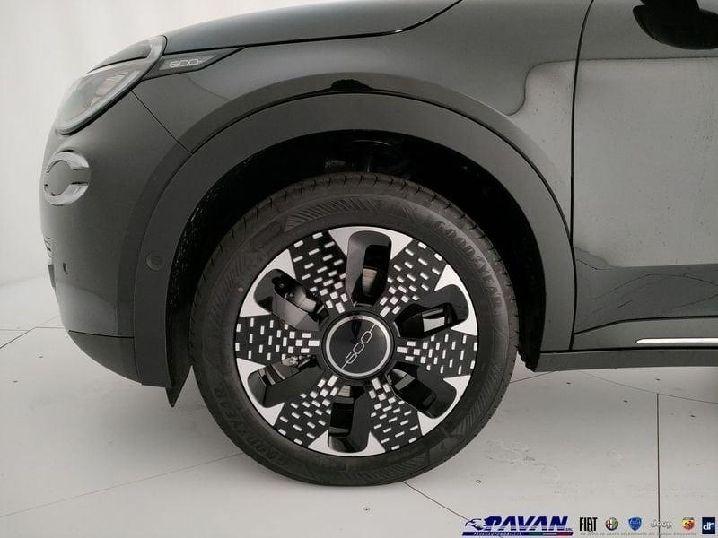 FIAT 600 1.2 Hybrid eDCT 110cv La Prima