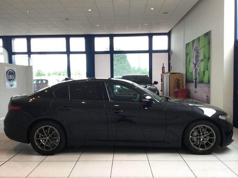 Alfa Romeo Giulia 2.2 Turbodiesel 150 CV Super MY16