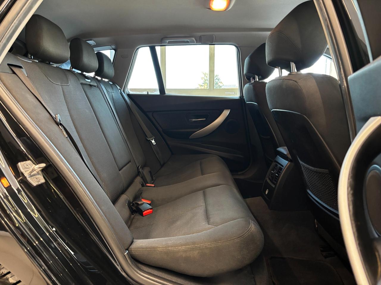 Bmw 318d Touring Business Advantage aut.