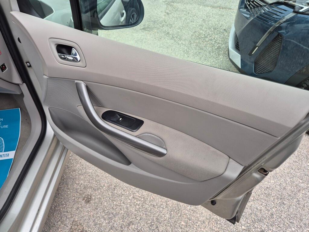 Peugeot 308 1.6 HDi 90CV 5p. Premium