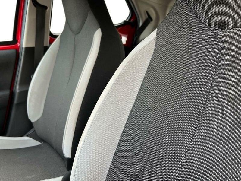 Toyota Aygo Aygo 1.0 VVT-i 69 CV 3 porte x-cool