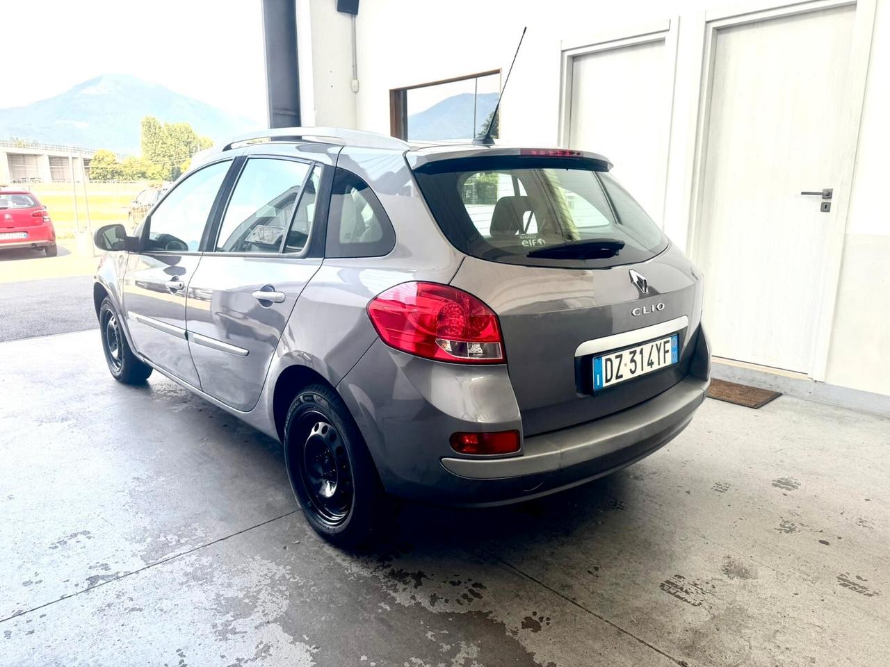 Renault Clio 1.2 16V 5 porte Dynamique