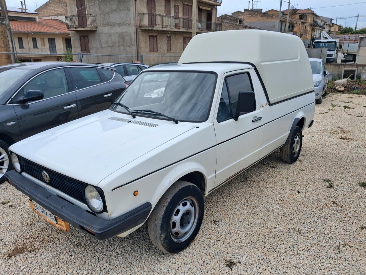 Volkswagen Golf 1600 diesel caddy pick up