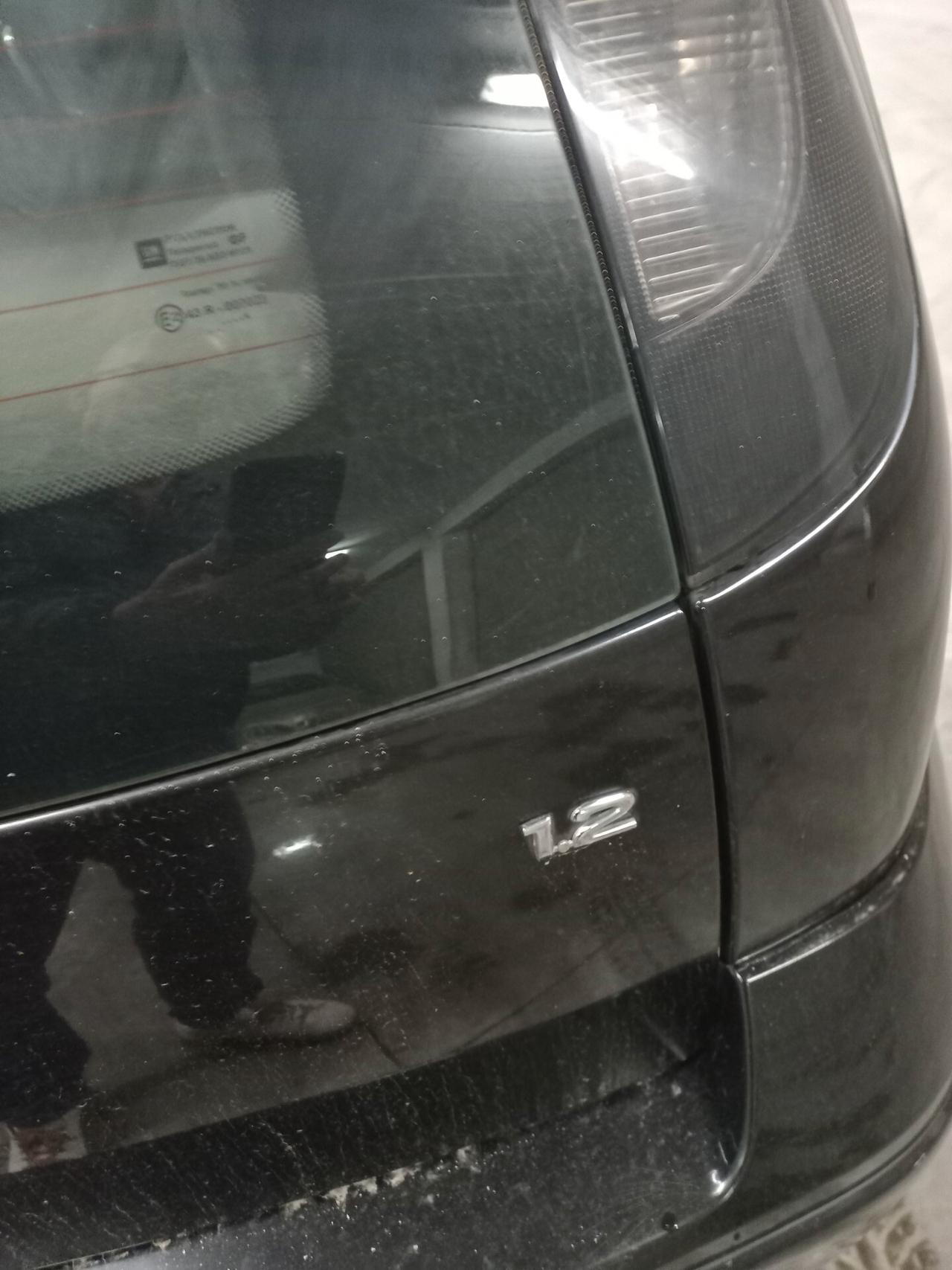 Opel Corsa 1.2i 16V cat 5 porte Club