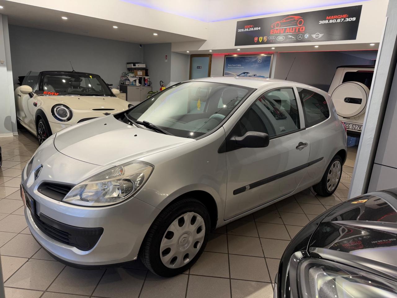 Renault Clio 1.2 75CV 3 Porte ok neopatentati