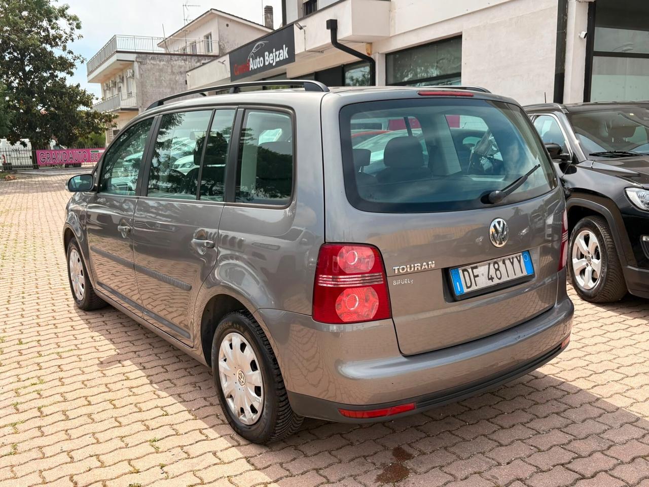 Volkswagen Touran 1.6 Conceptline Bifuel GPL