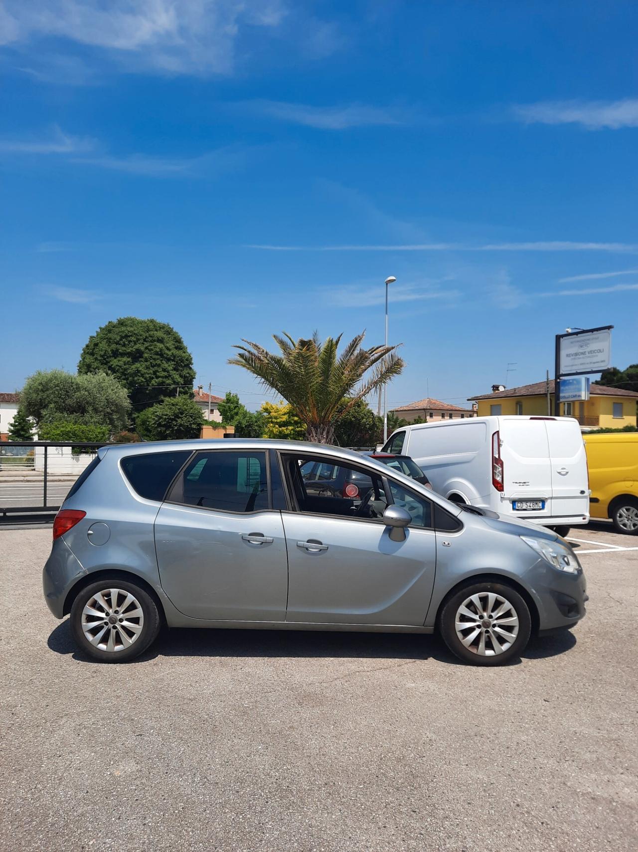 Opel Meriva 1.4 100CV Cosmo