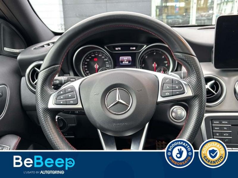 Mercedes-Benz GLA 220 D PREMIUM 4MATIC AUTO