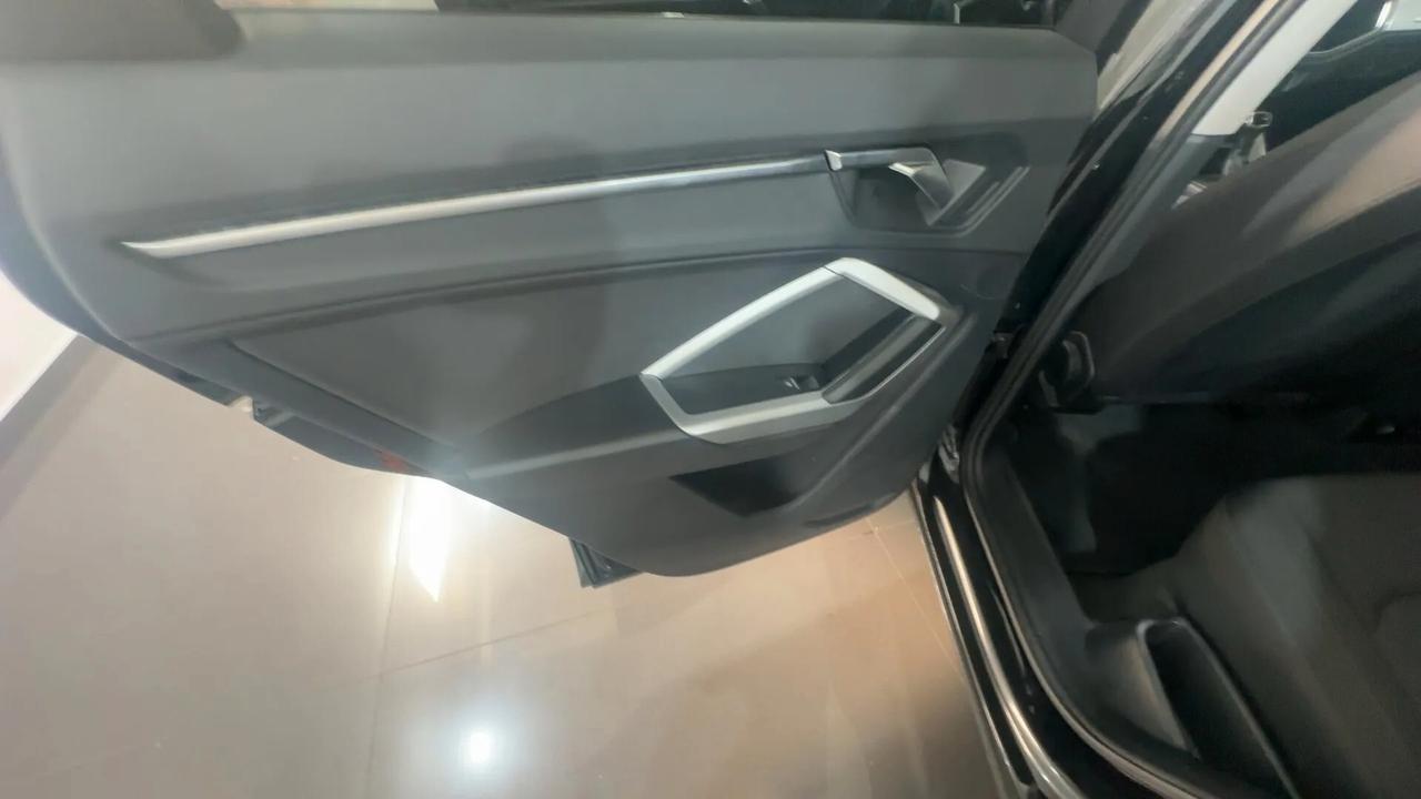 AUDI Q3 MY2019 2.0 TDI 150CV STRONIC SPORT EDITION