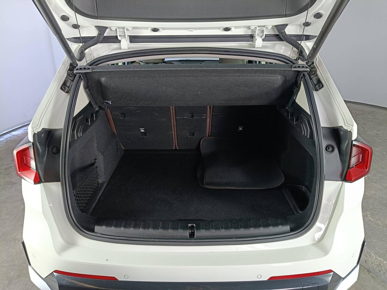 BMW X1 U11 18D XLINE