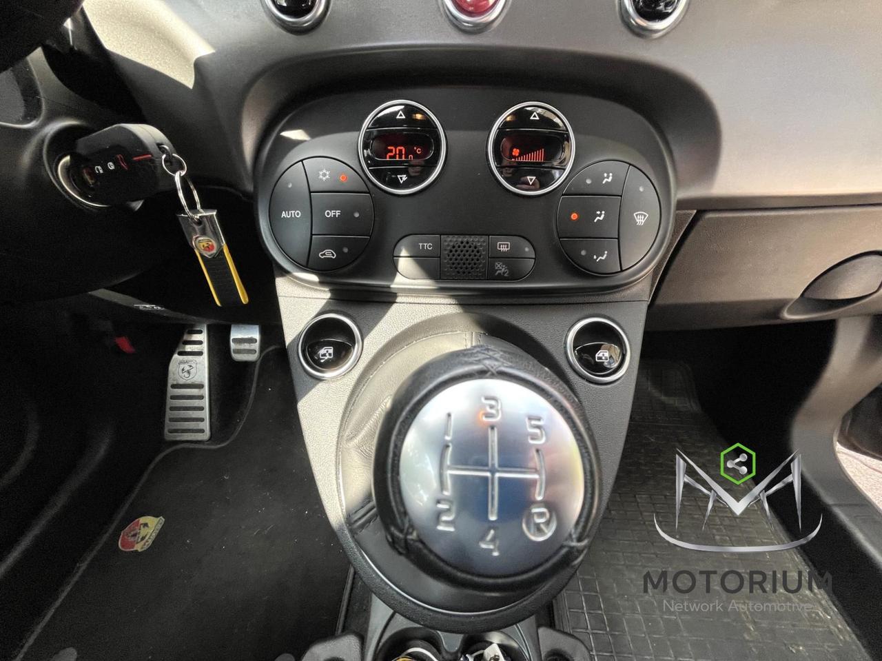 Abarth F595 1.4 t-jet 165cv