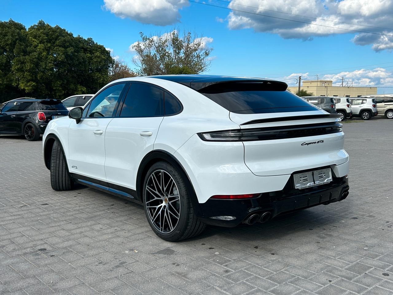 Porsche Cayenne Coupe 4.0 V8 GTS KM 0