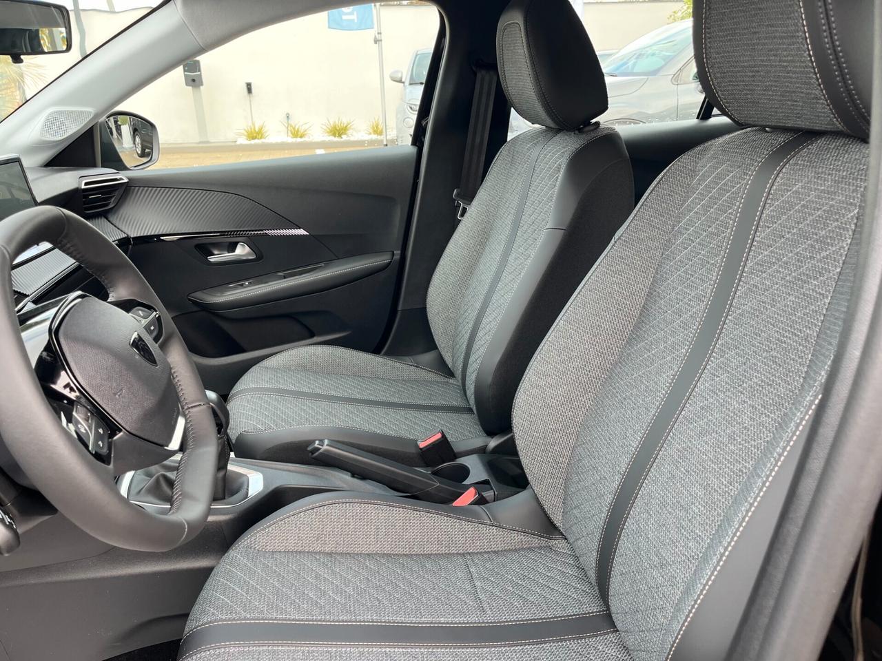 Peugeot 208 1.2 turbo Style 100cv Km0 (catena distribuzione)