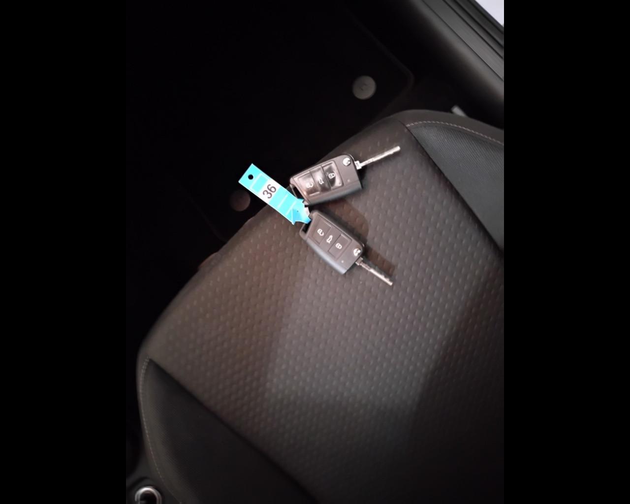 VOLKSWAGEN Polo VI 2017 - Polo 5p 1.6 tdi Comfortline 95cv