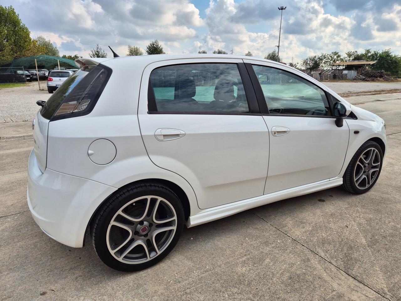 Fiat Grande Punto 1.3 MJT 90 CV 5 porte Sport