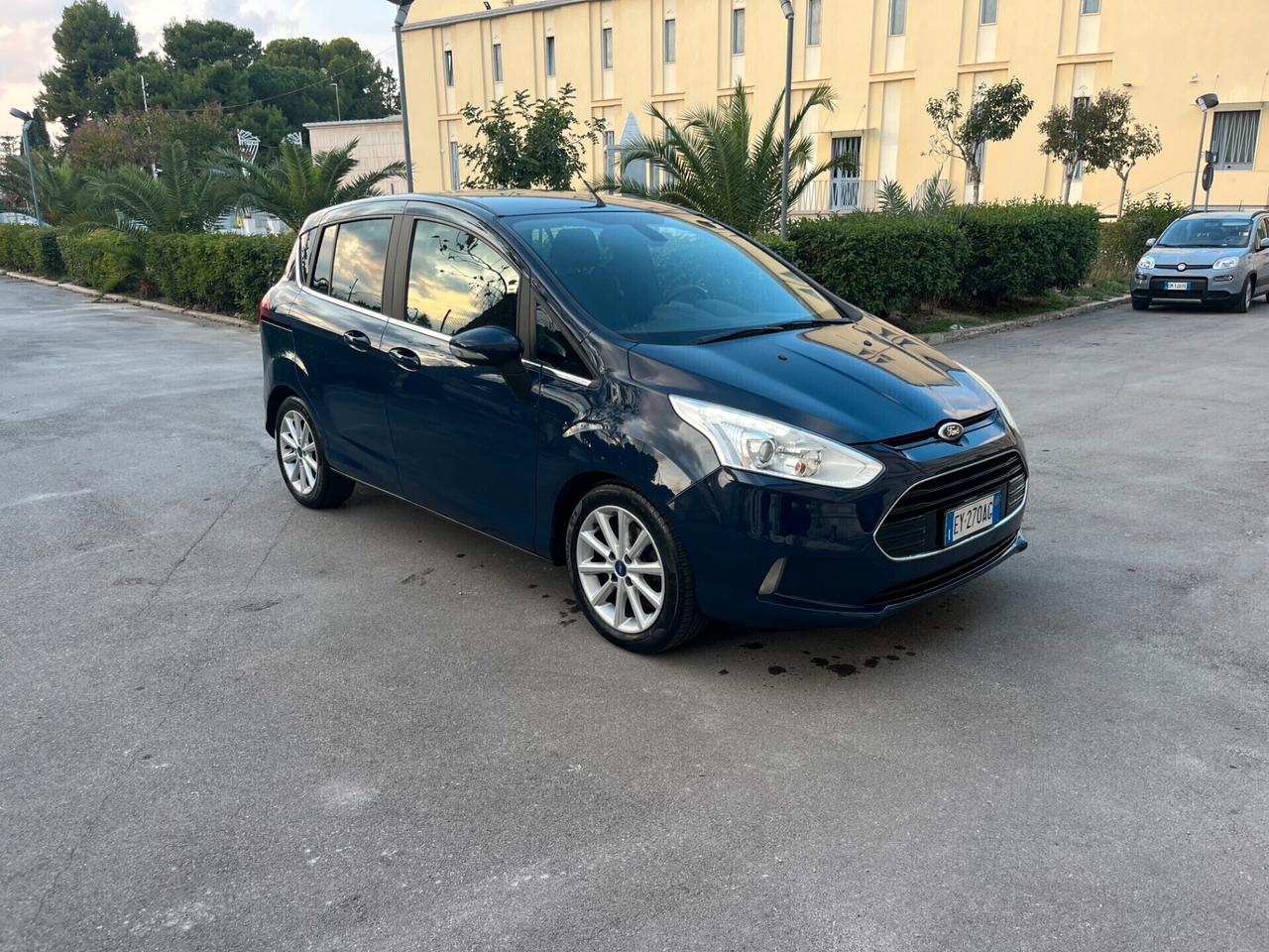 Ford B-Max 1.5 TDCi 75 CV Titanium Full